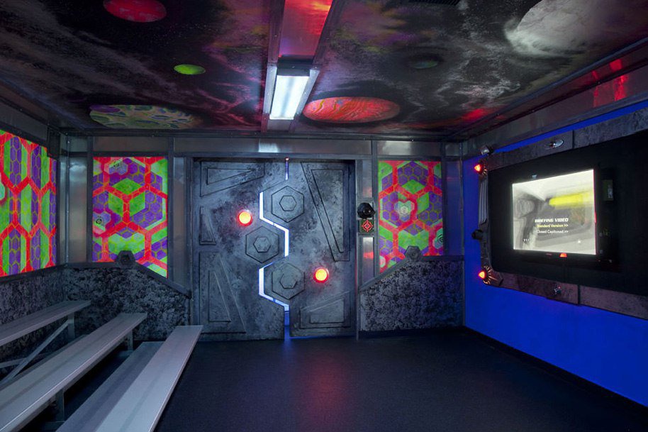 laser-tag-photo-5.width-2000.format-jpeg.jpg